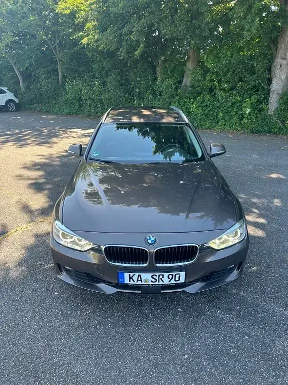 Gebraucht BMW 328 Sport Line 245 PS (180 kW) 2013 Braun Kombi