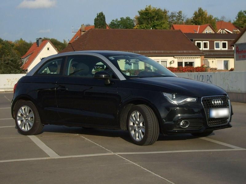Gebraucht Audi A1 Sport 86 PS (63 kW) 2011 Schwarz Kleinwagen
