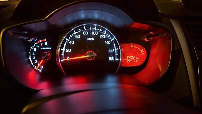 Second-hand Suzuki Celerio Basic 68 CP (50 kW) 2016 Negru Hatchback