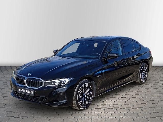 Gebraucht BMW 320e 163 PS (119 kW) 2023 Limousine