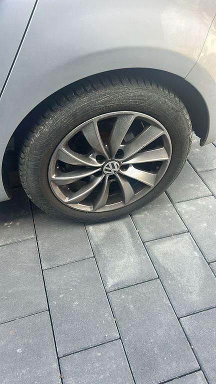 Gebraucht VW Golf VII 105 PS (77 kW) 2012 Grau Limousine