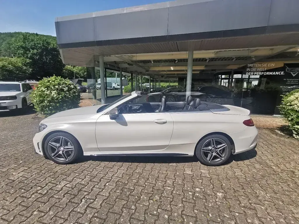 Gebraucht Mercedes C43 AMG AMG 390 PS (286 kW) 2018 Weiß Cabrio