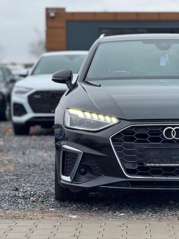 Gebraucht Audi A4 S-Line 163 PS (119 kW) 2021 Schwarz Kombi