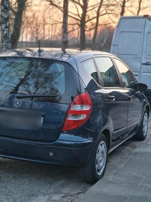 Gebraucht Mercedes A180 109 PS (80 kW) 2007 Blau Kleinwagen