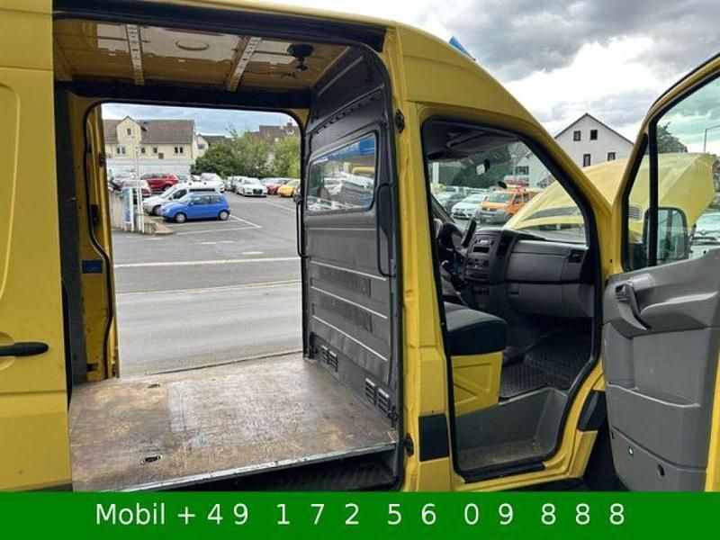 Gebraucht VW Crafter 136 PS (100 kW) 2014 Spectralgelb Van