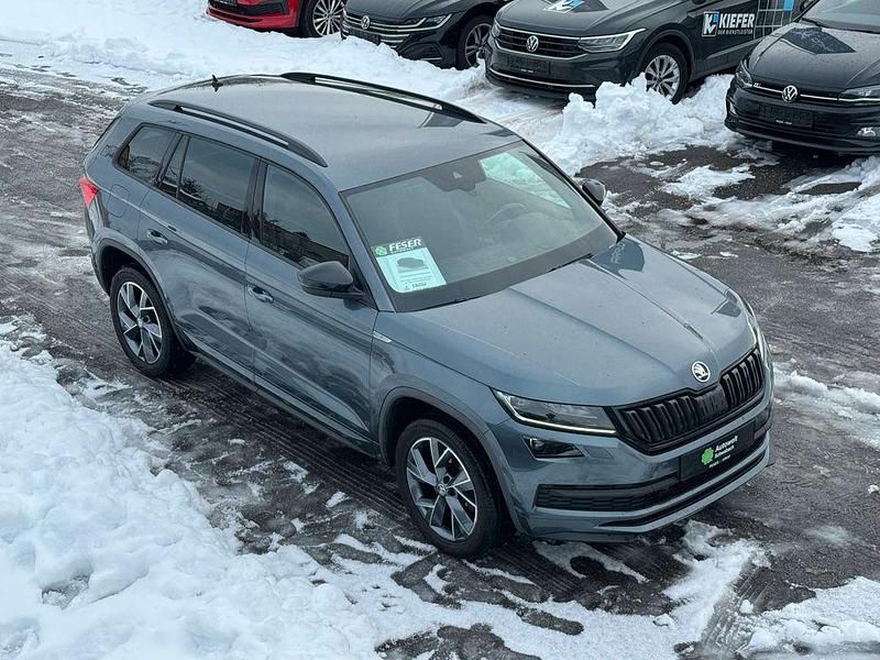 Quarzgrau metallic Gebraucht 2019 Skoda Kodiaq SUV | 23.950 € (Fairer Preis) - Bild 1/4