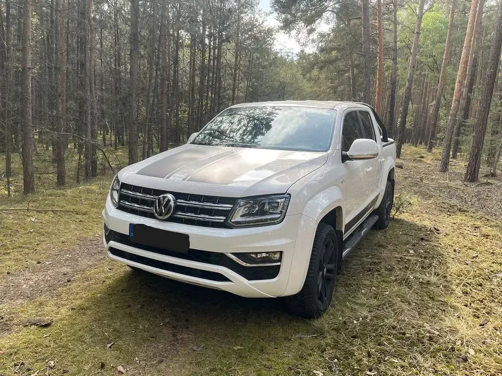 Używany VW Amarok 224 KM (164 kW) 2018 Biały Pickup