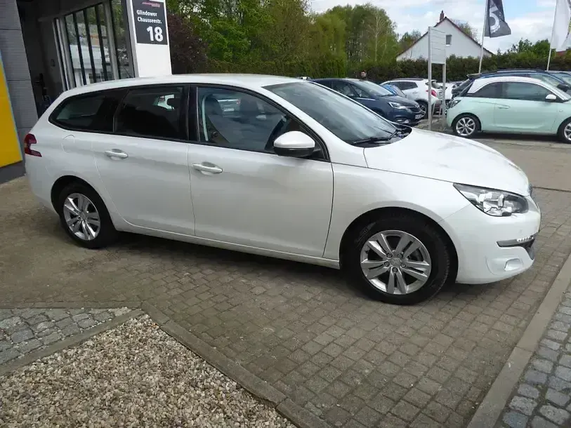 Gebraucht Peugeot 308 SW 2015 Weiss Kombi
