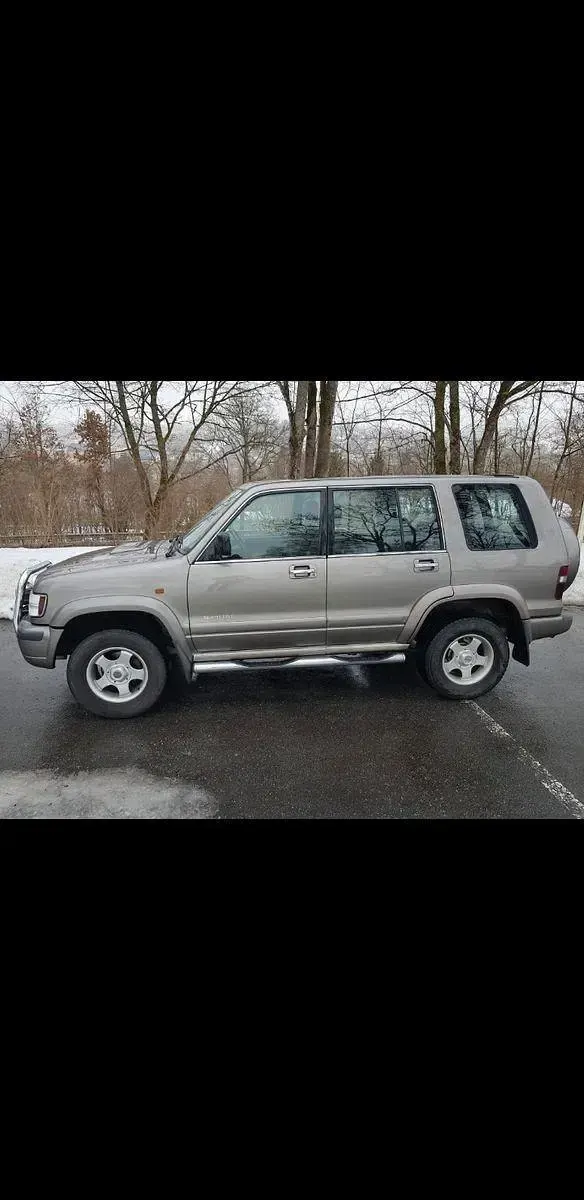 Gebraucht Isuzu Trooper 159 PS (116 kW) 2002 Silber SUV