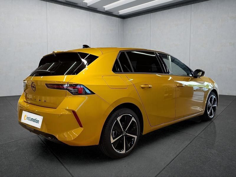 Gebraucht Opel Astra 131 PS (96 kW) 2024 Gelb Limousine