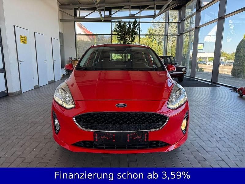 Gebraucht Ford Fiesta Cool & Connect 75 PS (55 kW) 2020 Rot Kleinwagen