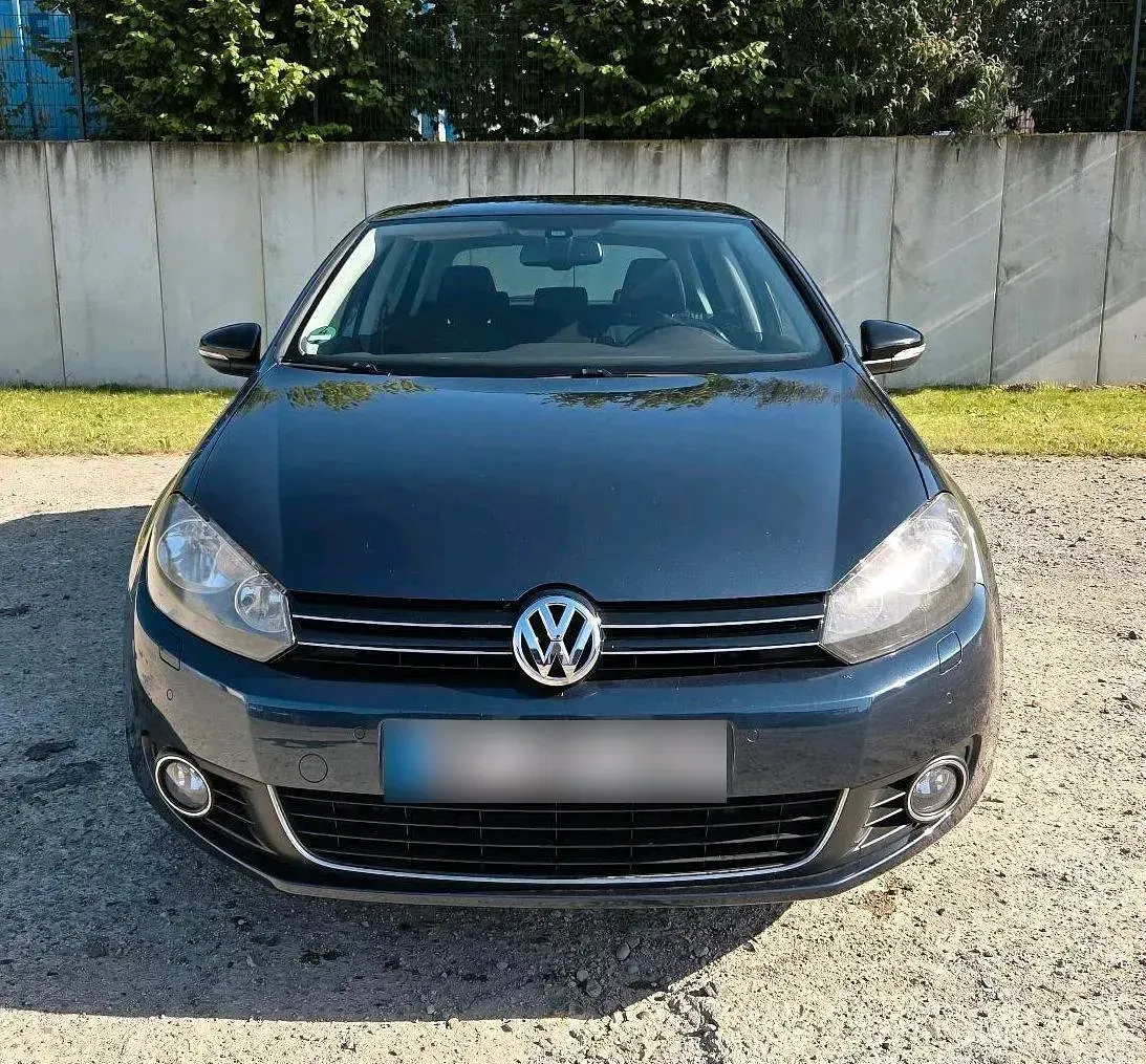 Gebraucht VW Golf VI Style 86 PS (63 kW) 2011 Blau Kleinwagen