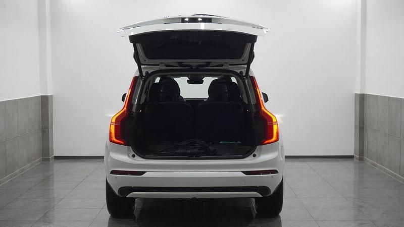 Gebraucht Volvo XC90 Plus 455 PS (334 kW) 2024 Weiß SUV