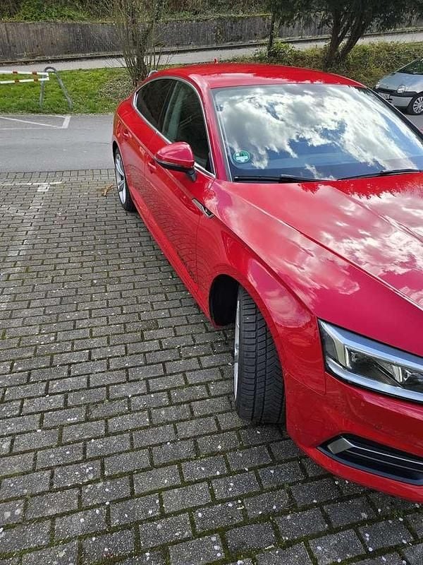 Gebraucht Audi A5 190 PS (139 kW) 2016 Rot Coupé
