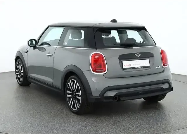 Gebraucht Mini ONE Classic 102 PS (75 kW) 2021 Grau Kleinwagen