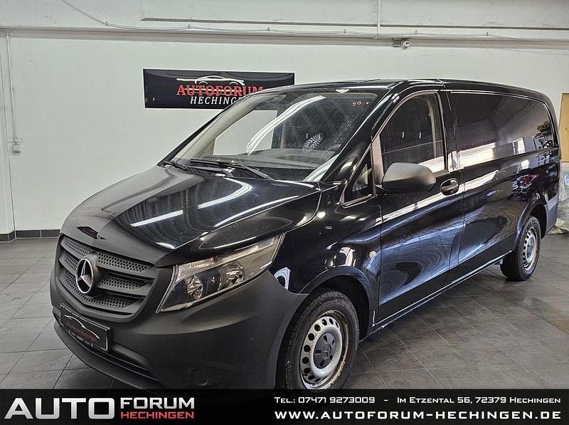 Gebraucht Mercedes Vito 114 PS (83 kW) 2015 Obsidianschwarz Van