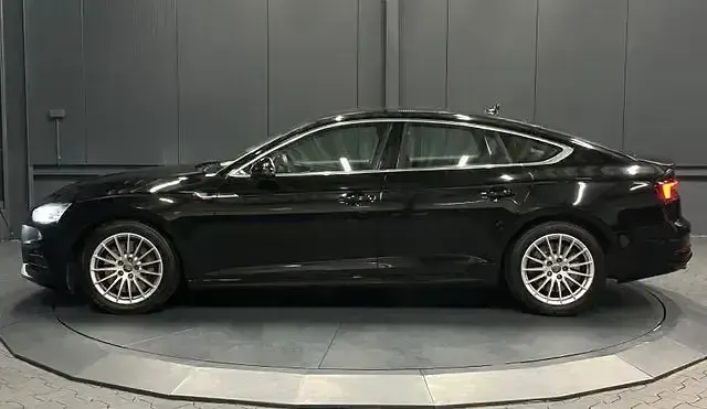 Gebraucht Audi A5 Sportback Sport 286 PS (210 kW) 2019 Brillantschwarz Kleinwagen