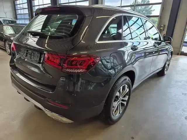 Gebraucht Mercedes GLC200 211 PS (155 kW) 2019 Andere SUV
