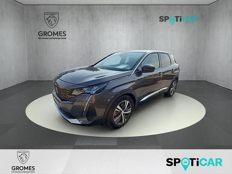Lackierung platiniumgrau/metallic klarl (metallic) Gebraucht 2021 Peugeot 3008 Allure SUV | 23.990 € (Fairer Preis) - Bild 1/4