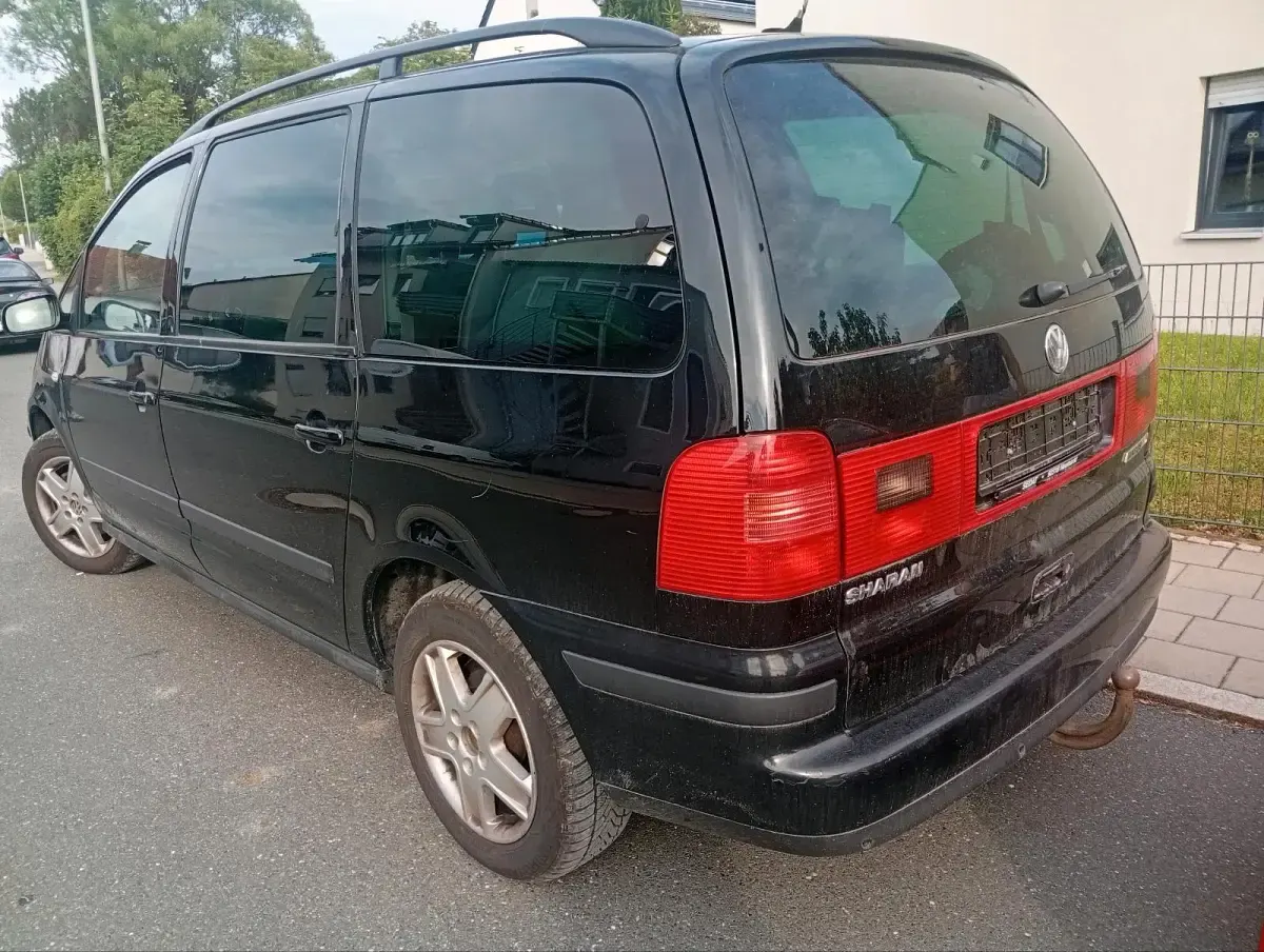 Gebraucht VW Sharan 116 PS (85 kW) 2000 Grau Van / Kleinbus