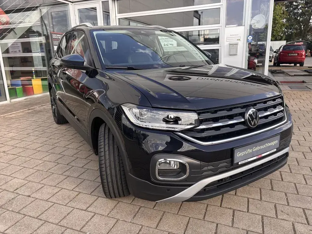 Second-hand VW T-Cross Style 150 CP (110 kW) 2020 Negru SUV