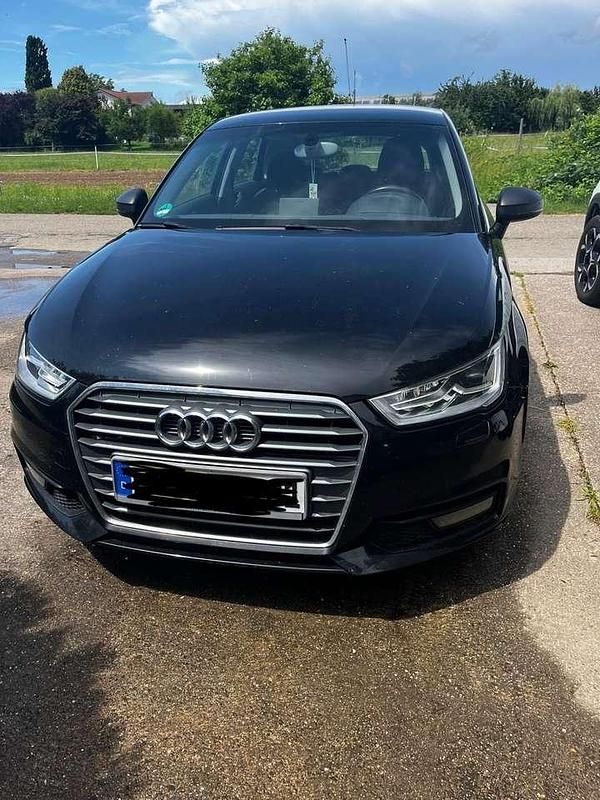 Schwarz Gebraucht 2018 Audi A1 Sportback Sport Kleinwagen | 12.000 € (Fairer Preis) - Bild 1/4