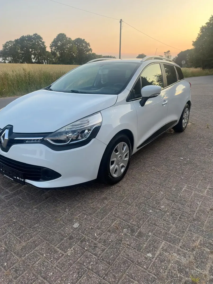 Gebraucht Renault Clio 90 PS (66 kW) 2014 Weiß Kombi