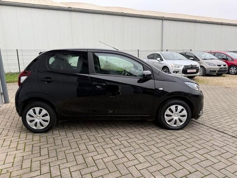 Gebraucht Peugeot 108 Active 100 PS (73 kW) 2021 Schwarz Kleinwagen