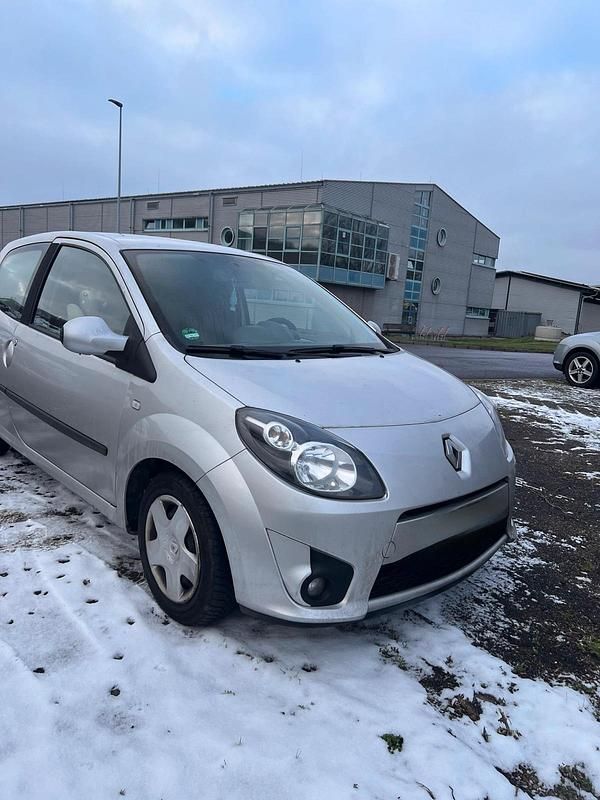 Gebraucht Renault Twingo 64 PS (47 kW) 2007 Silber Kleinwagen