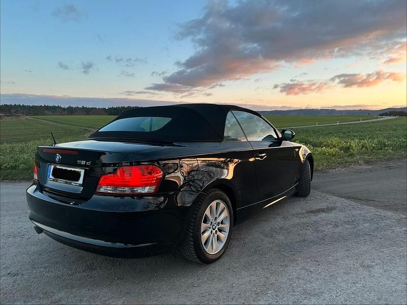 Gebraucht BMW 118 Cabriolet 2010 Schwarz Cabrio