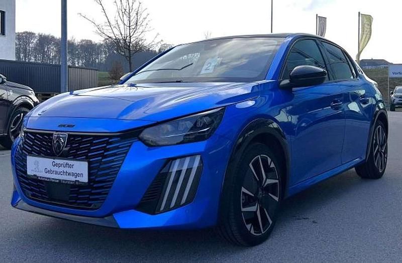 Gebraucht Peugeot e-208 GT 114 kW (156 PS) 2024 Vertigo blau perlmutt Kleinwagen