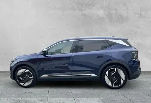 Neu Renault Megane E-Tech Komfort 161 kW (220 PS) 2025 Blau Limousine