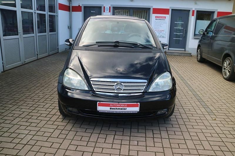 Gebraucht Mercedes A210 140 PS (102 kW) 2002 Schwarz Van / Kleinbus