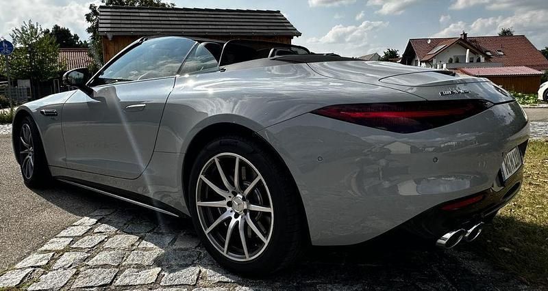 Gebraucht Mercedes SL43 AMG AMG 381 PS (280 kW) 2024 Grau Cabrio