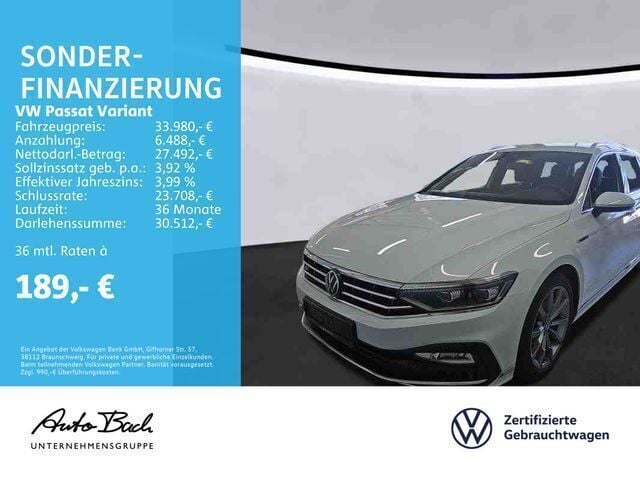 Weiß (gletscherweiß metallic) Gebraucht 2023 VW Passat Elegance Kombi | 33.640 € (Guter Preis) - Bild 1/4