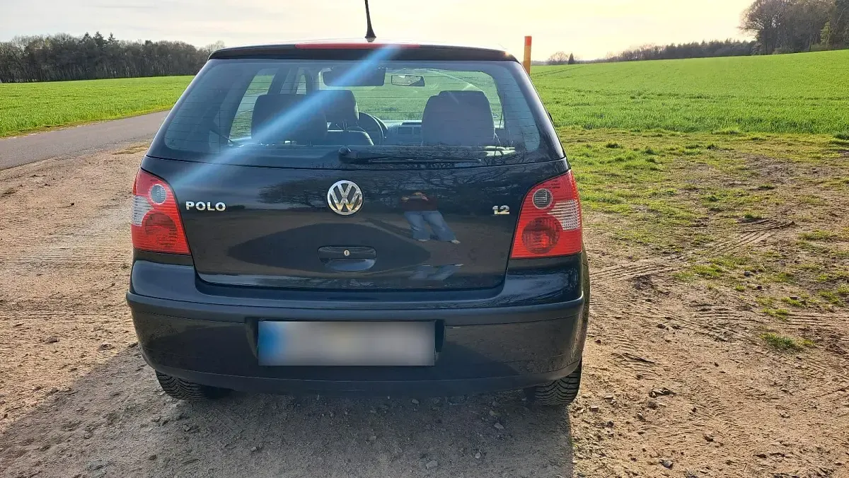 Usata VW Polo Comfortline 47 CV (34 kW) 2003 Nero Utilitaria