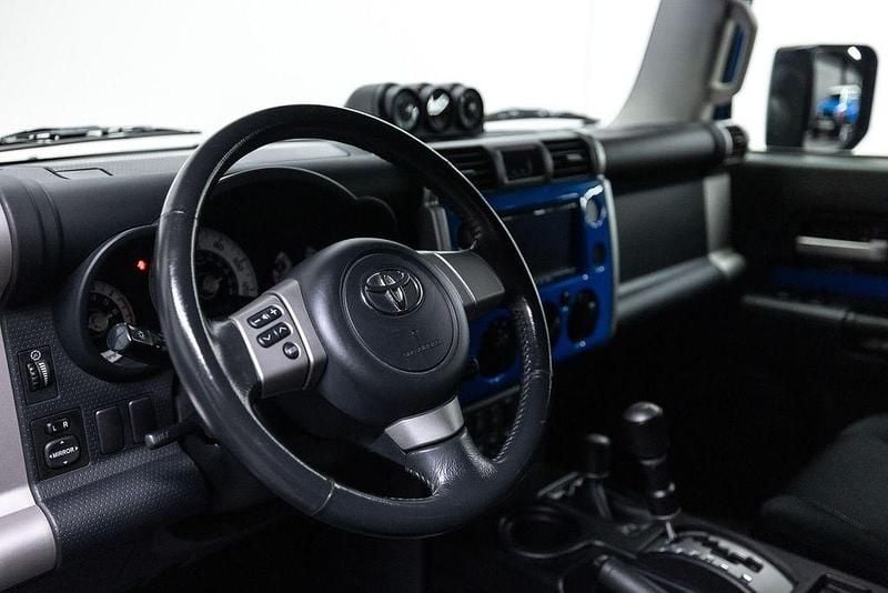 Gebraucht Toyota FJ Cruiser 239 PS (175 kW) 2009 Blau SUV