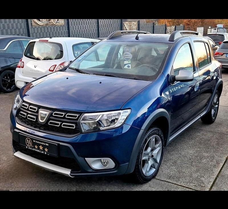 Gebraucht Dacia Sandero Stepway 90 PS (66 kW) 2019 Blau SUV