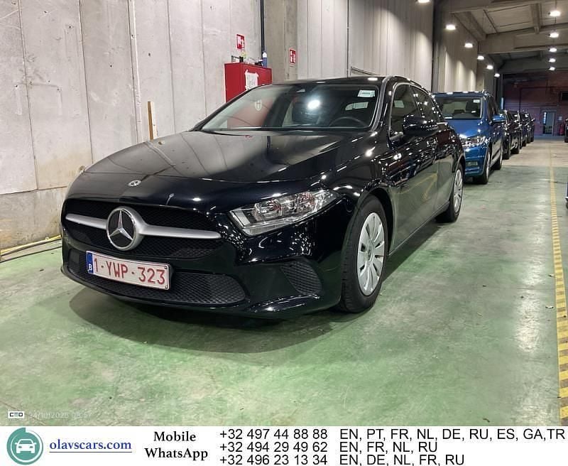 Schwarz Gebraucht 2021 Mercedes A180 Limousine | 18.271 € (Superpreis) - Bild 1/4