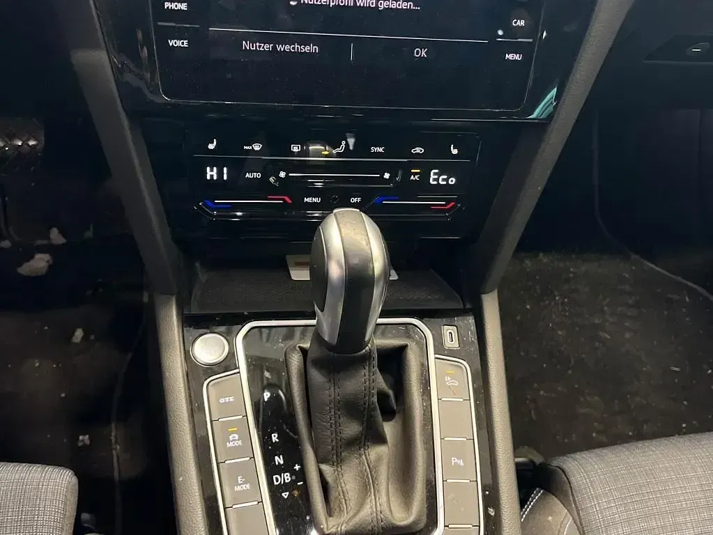 Gebraucht VW Passat GTE 218 PS (160 kW) 2021 Pure white Kombi