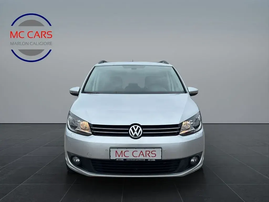 Gebraucht VW Touran 140 PS (102 kW) 2014 Grau Van / Kleinbus