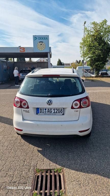 Gebraucht VW Golf Plus Cross Match 86 PS (63 kW) 2012 Weiß Van / Kleinbus