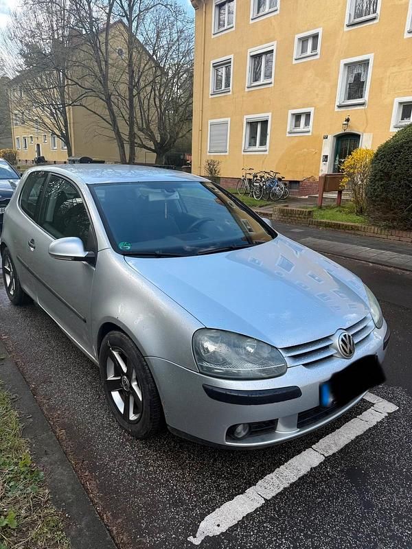 Gebraucht VW Golf V 150 PS (110 kW) 2005 Silber Kleinwagen