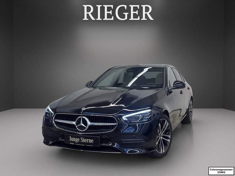 Metalliclack obsidianschwarz (metallic) Gebraucht 2024 Mercedes C200 Avantgarde Limousine | 39.900 € (Fairer Preis) - Bild 1/4