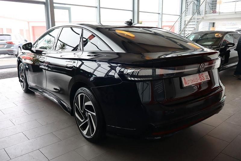 Gebraucht VW ID.7 Pro 210 kW (286 PS) 2024 Schwarz Limousine