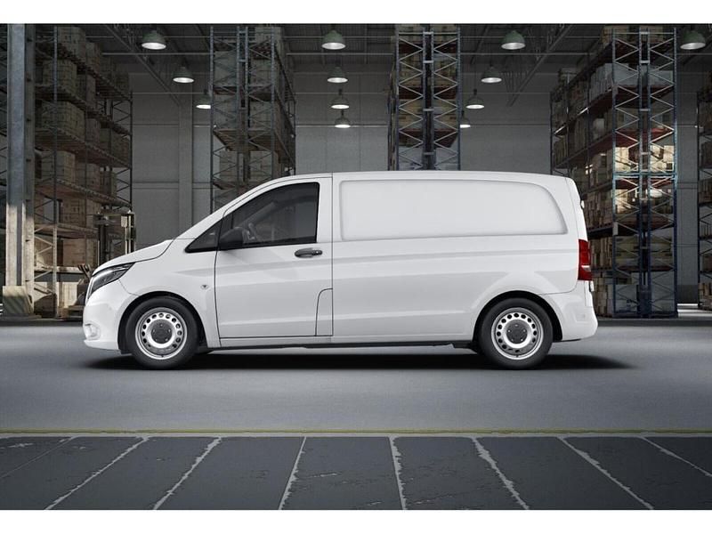 Gebraucht Mercedes Vito 136 PS (100 kW) 2022 Arktikweiß Van