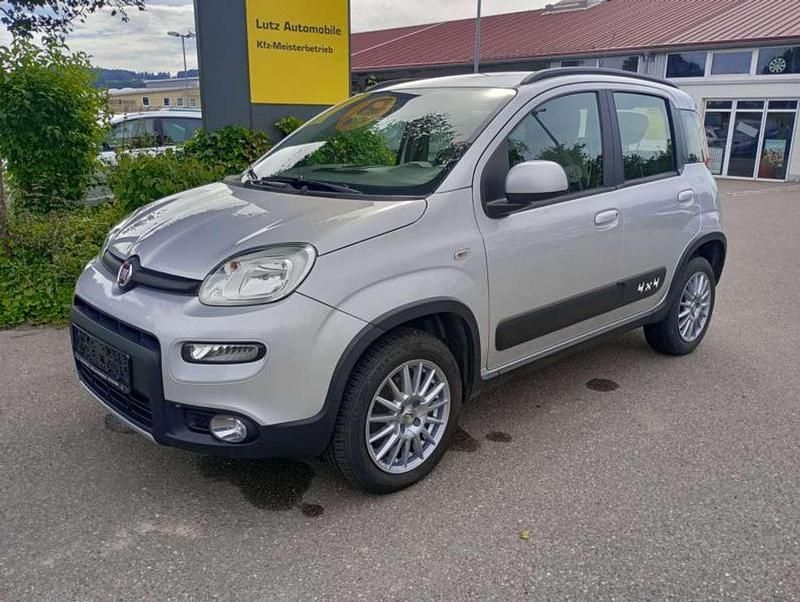 Argento grau Gebraucht 2017 Fiat Panda 4x4 Rock Kleinwagen | 12.790 € (Teuer) - Bild 1/4