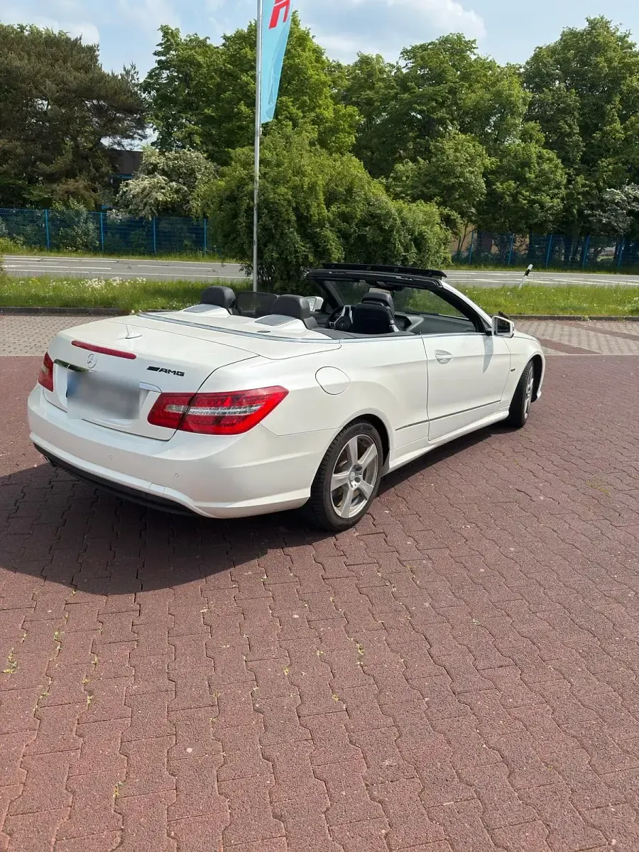 Usata Mercedes E250 2012 Bianco Cabrio