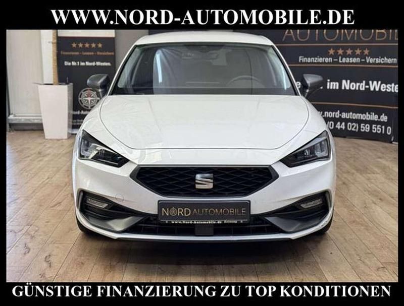 Gebraucht Seat Leon FR-Line 204 PS (150 kW) 2023 Weiß Limousine