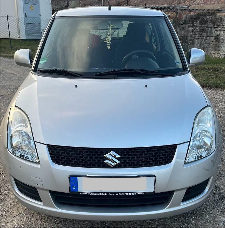 Gebraucht Suzuki Swift 75 PS (55 kW) 2009 Grau Kleinwagen